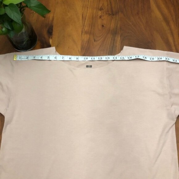 UNIQLO AIRISM Pastel Pink Casual Relaxed Fit Oversized Short Sleeves T Shirt Tee - Picture 2 of 11